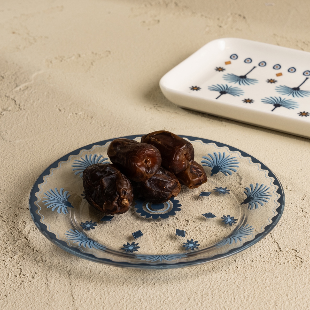 Buy Palm glass sweet plate set 6pcs blue 17 cm in Kuwait