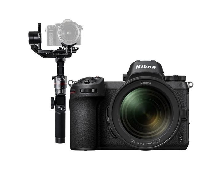

Nikon z 7 mirrorless digital camera with 24-70mm lens + eiyutech ak2000 wi-fi gimbal st...