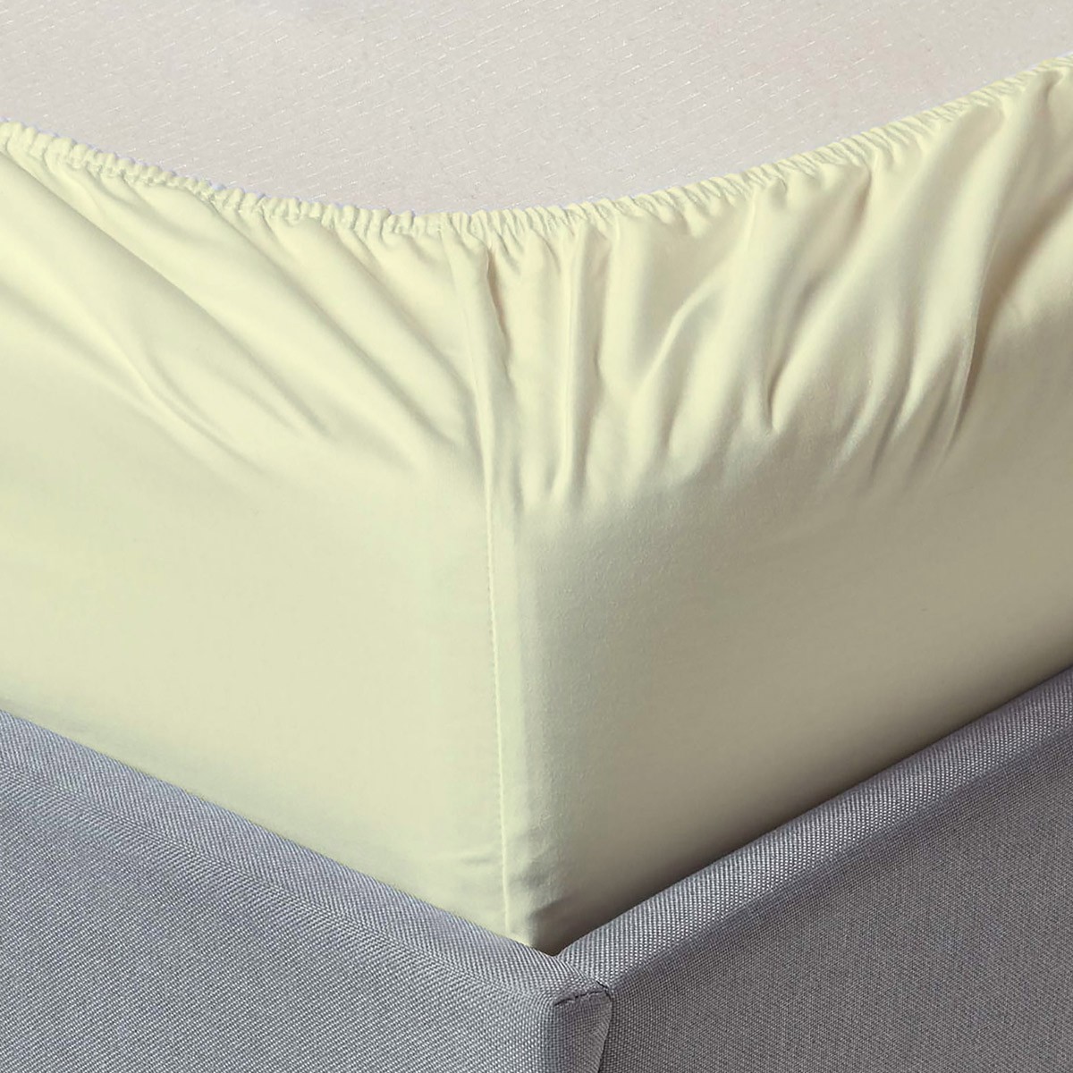 Cotton fitted sheet 160 x 200 cm in Kuwait Buy Online