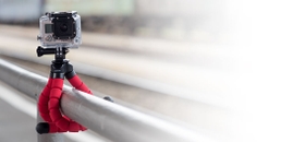A SMARTPHONE TRIPOD ALSO FOR GOPRO FANS