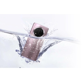 IP65M Water Resistance, Relentless in a Splash