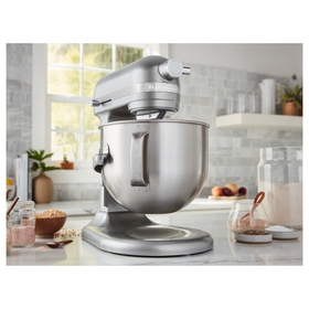 Bowl-lift Design for Maximum Stability and Powerful Mixing