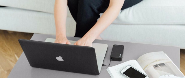 MacBook Dots