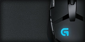 Logitech G640 Cloth Gaming Mouse Pad 943 Black Xcite Alghanim Electronics Best Online Shopping Experience In Kuwait