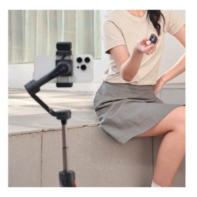 Magnetic Fill Light for Perfect Lighting