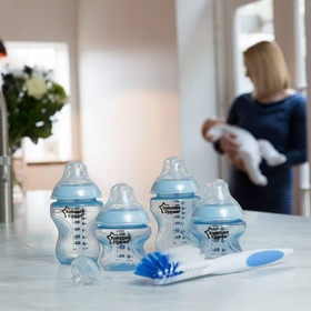 Tommee Tippee Colored New Born Starter Set – Boy