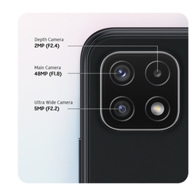 Capture your world in all different ways with Triple Camera