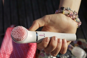 Brown Face Epilator