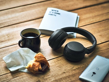 Sleek Design And Long-listen Comfort