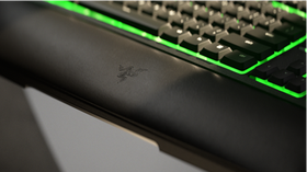 مدعوم من RAZER CHROMA RGB